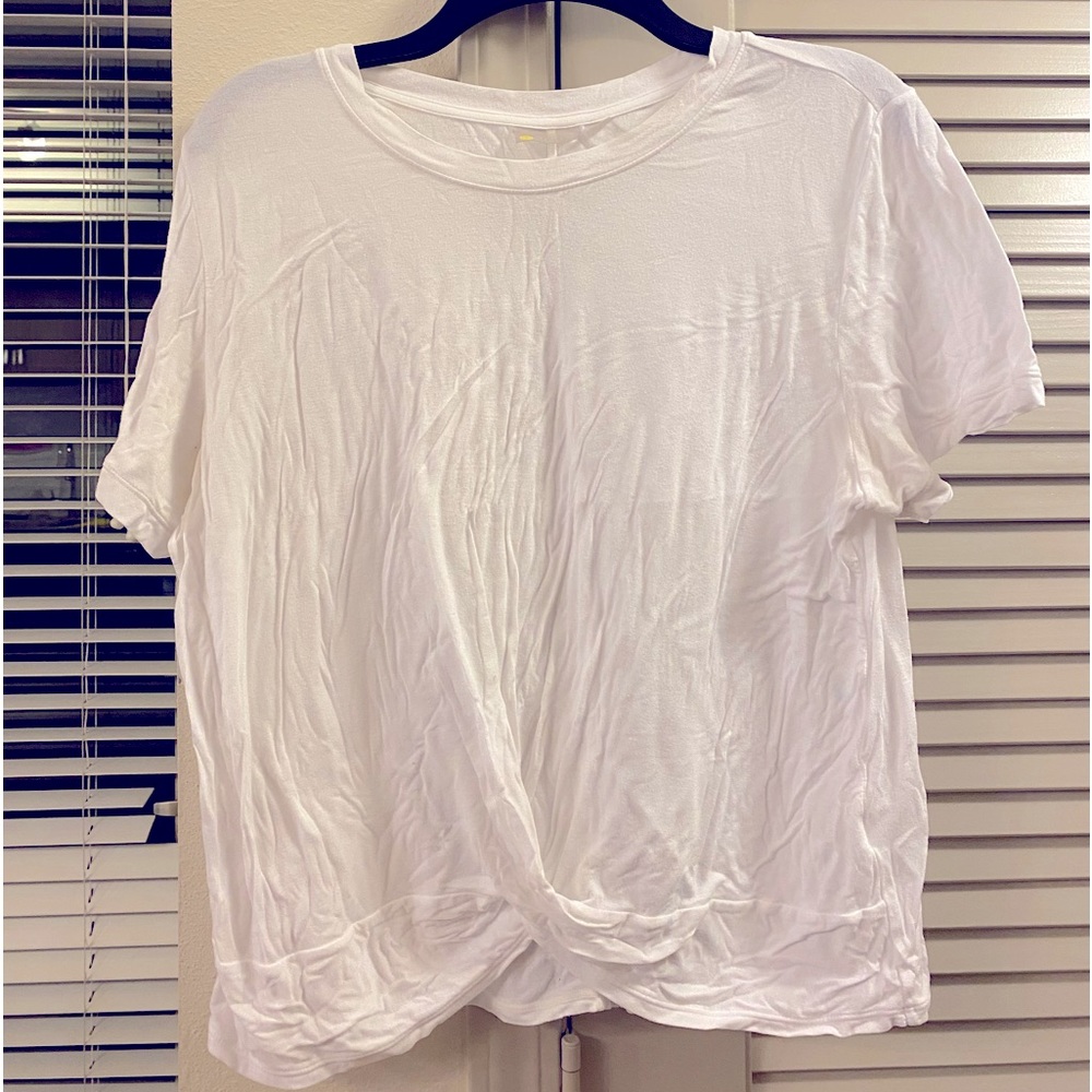 Zella Peaceful Twist T-Shirt